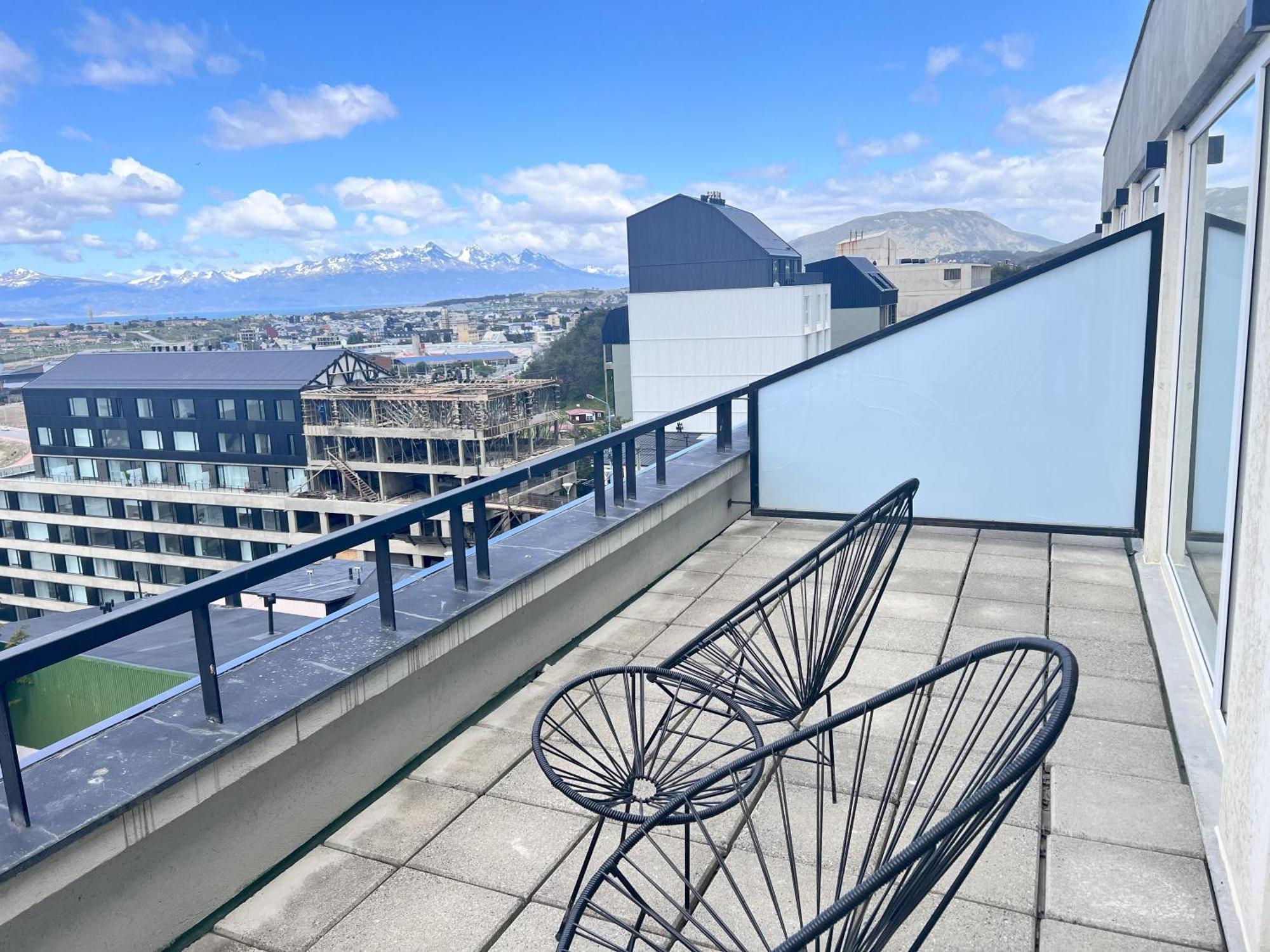 Gray Fox Apartments Deloqui ウシュアイア エクステリア 写真
